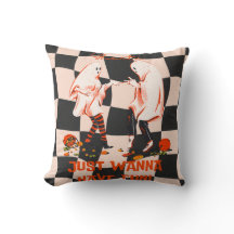 Fantasmas só querem divertir-se no Halloween