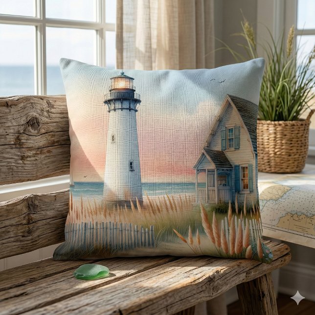 Almofada Farol e Cena de Aquarela de Algodão (Seaside Lighthouse & Cottage Watercolor Scene Throw Pillow Mockup A)