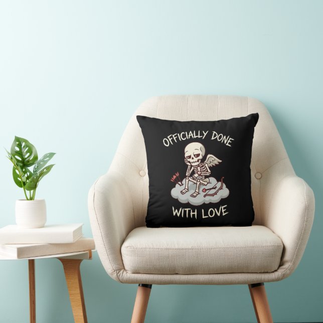 Almofada Feito Oficialmente Com Amor Desenho de Cupido Esqu (Cadeira)