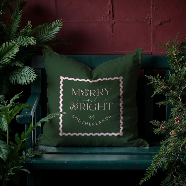 Almofada Feliz & Brilhante Foto Cor-de-rosa Verde Retroativ (Merry & Bright Modern Green Pink Retro Wavy Photo Throw Pillow)