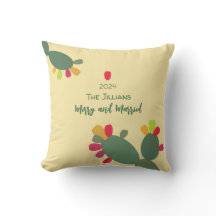 feliz e deserto colorido casado