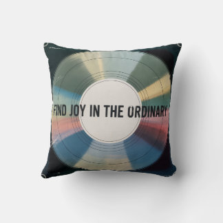 Almofada Find Joy In The Ordinary