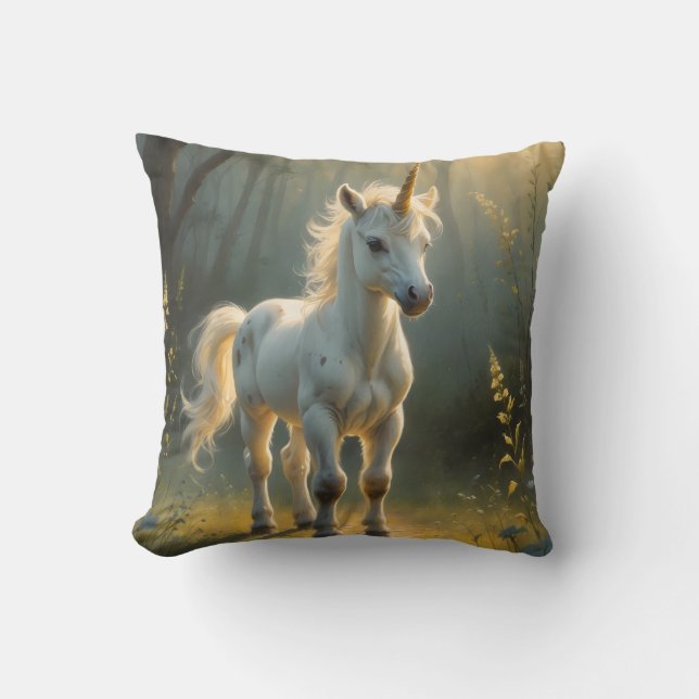 Almofada First Light Kin Unicorn Throw Pillow (Frente)