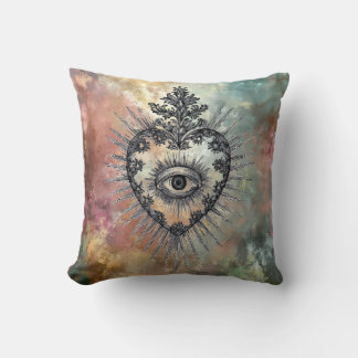 Almofada Flaming Heart Throw Pillow