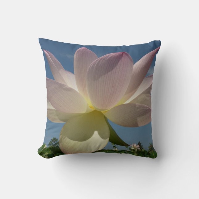 Almofada Flor de Lotus e Céu Azul II (Frente)