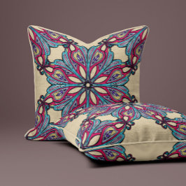 Almofada Floração Boho em Creme Suave