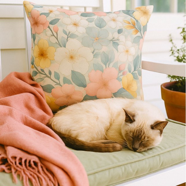 Almofada Floral Colorido sobre Cinza Claro  (Cozy moments on the porch with floral throw pillow and your cat )