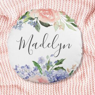 Almofada Floral de Hortênsia Azul Rosa em Aquarela Monogram