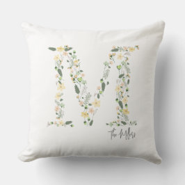 Almofada Floral INICIAL "M"Cores Suaves Prado NOME Doce