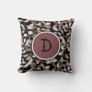 Almofada Floral Preto e Marrom com Monograma Personalizado