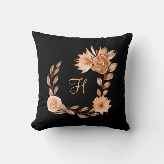 Almofada Floral Preto Marrom e Bege Monogramado (Frente)