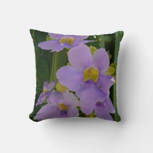 Almofada Floral roxo tropical da videira da flor do céu