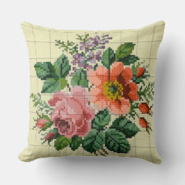 Almofada Floral Vintage em Ponto Cruz com Flor de Pêssego e