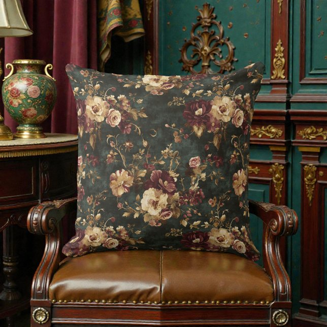 Almofada Floral Vitoriano Vintage (Criador carregado)