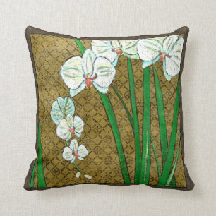 Almofada Flores brancas e caules verdes na borda marrom