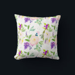 Almofada Flores de Aquarela de Densidade | Peonies e Wister<br><div class="desc">Travesseiro colorido e feminino com cor d'água,  blush e wisterias roxas. Isso será perfeito para sotaque em qualquer casa.</div>
