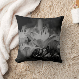 Almofada Flores De Lily Em Preto E Branco Personalizadas