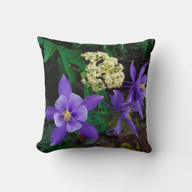 Almofada Flores Silvestres Mutantes Columbine (Frente)