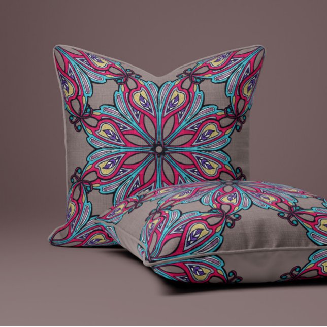 Almofada Florescer Boho em Taupe (Criador carregado)