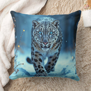 Almofada Floresta encantada de leopardo-da-neve selvagem