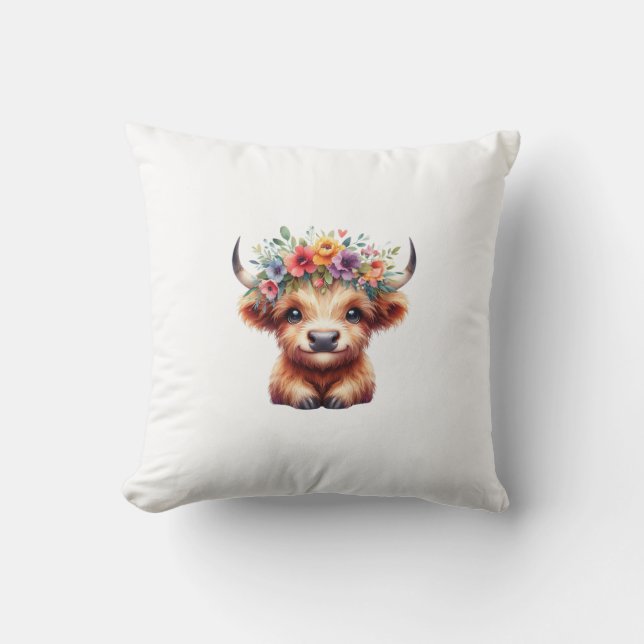 Almofada Fluffy Baby Highland Cow with Floral Crown – Cute  (Frente)