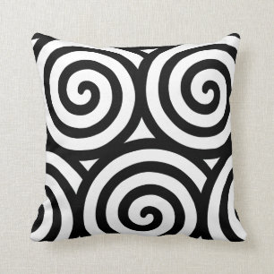 Almofada Forma Geométrica Espiral Abstrata em Preto e Branc
