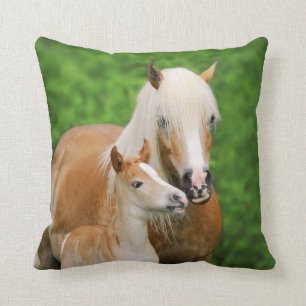 Almofada Foto de Mãe de Beijo de Frangos de Haflinger -