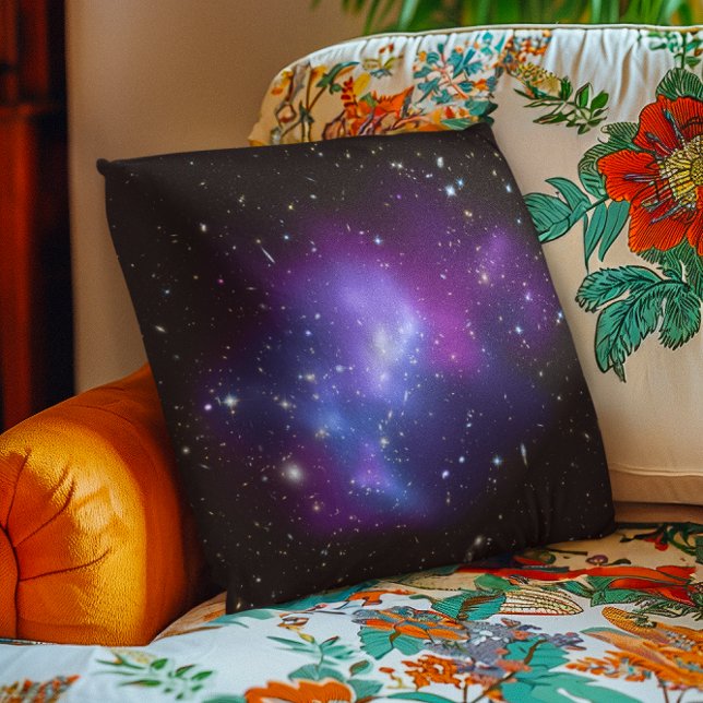 Almofada Foto do Espaço Celestial da Galáxia Roxa (Purple Galaxy Celestial Space Photo Throw Pillow)