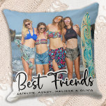 Almofada Foto Personalizada de Amizade de Tendência dos Mel<br><div class="desc">Celebre seu melhor amigo e amizade com um travesseiro personalizado de manutenção de colagem de fotos. Seja aniversário ou Natal, este travesseiro de melhores amigos é um presente maravilhoso que será tesouro para os próximos anos. O travesseiro tem dois lados para que você possa fazer fotos diferentes em cada lado....</div>