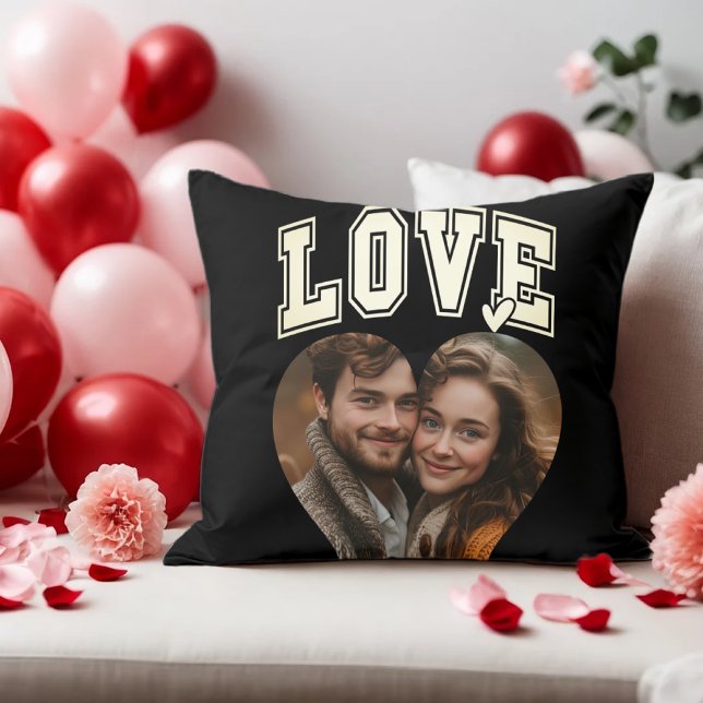 Almofada Foto personalizada do coração do Namorados românti (Romantic Valentine Heart custom Photo Throw Pillow)