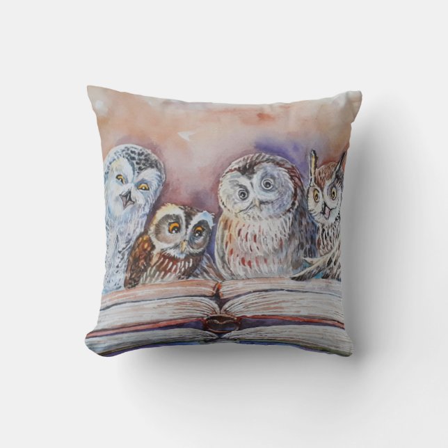 Almofada Four reading owls (Frente)