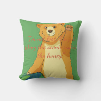 Almofada Friendly Waving Bear Cartoon – Vibrant Jungle Gree