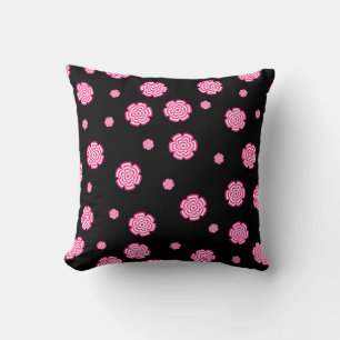 Almofada Fundo escuro, flores rosa estilizadas e brilhantes