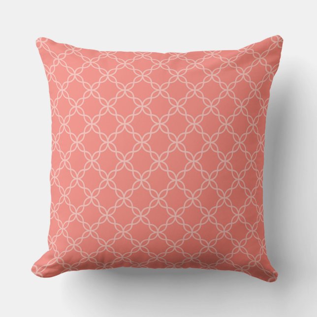 Almofada Fundo Rosa Coral com Círculo Entrelaçado (Frente)