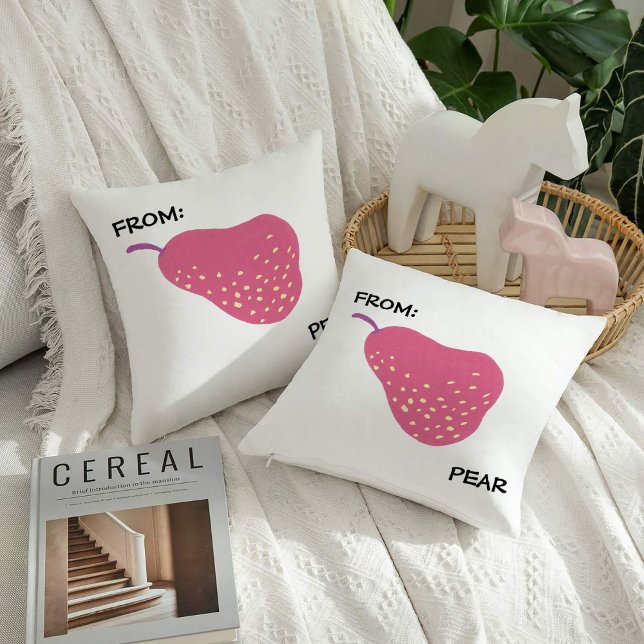 Almofada Funny Pear Pun – “From: Pear” Pop Art Fruit Canva (Criador carregado)