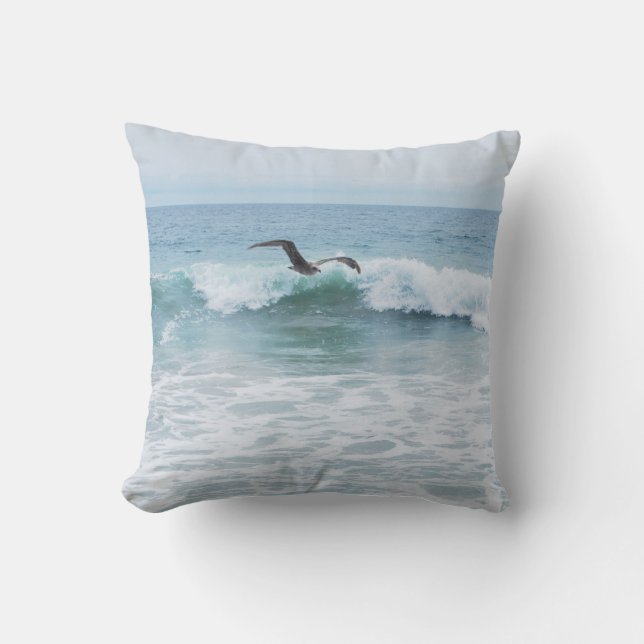 Almofada Gaivota na praia em Califórnia (Frente)
