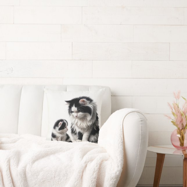 Almofada Gata Mãe e Gatinho em Branco (Sofá)