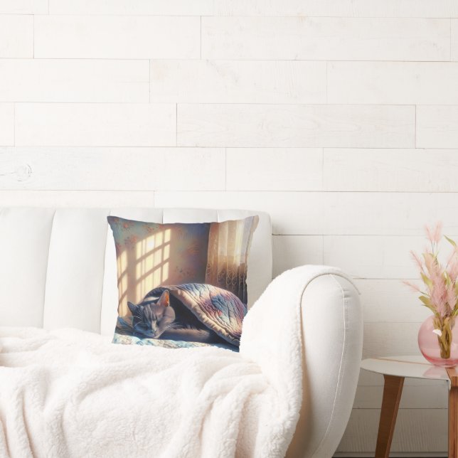 Almofada Gato Dormindo Sob Uma Filha (Sofá)