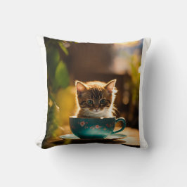 Almofada Gato em uma imagem teacup
