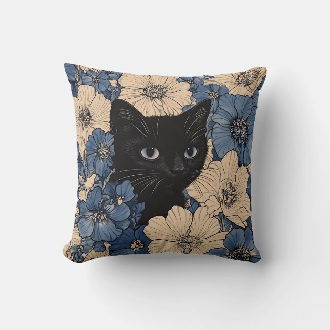 Almofada Gato Preto Espiando Através de Flores Azuis e Crem (Frente)