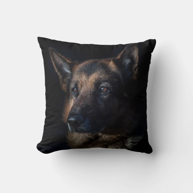 Almofada German shepherd a preto (Frente)