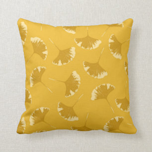 Almofada Ginkgo deixa padrão floral no ocre amarelo