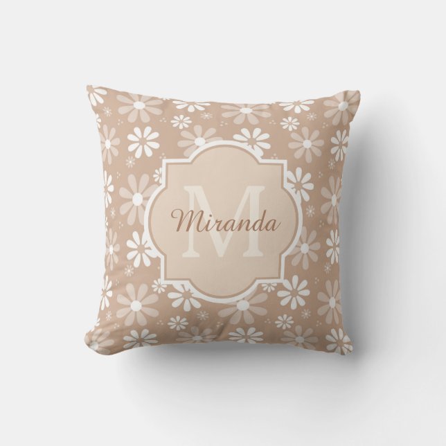 Almofada Girly Monogramas Cute Tan Daisy Flowers and Name (Frente)