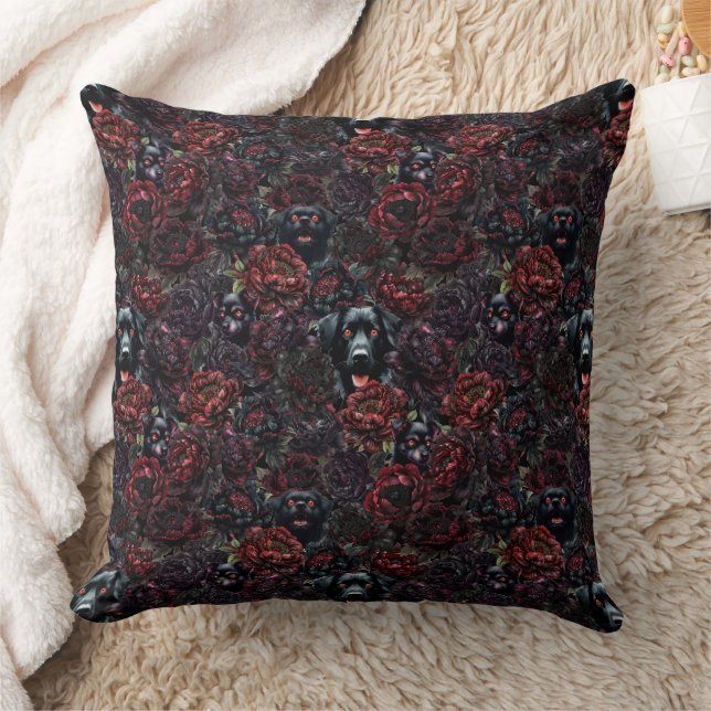 Almofada Gothic Black Dog & Dark Flowers Pattern (Cobertor)