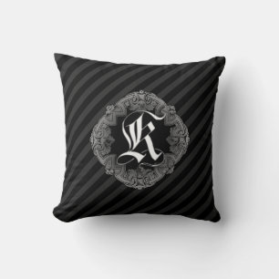 Almofada Gótico Elegante Travesseiro decorativo K inicial