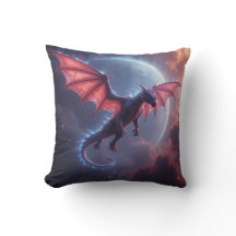 Guardião Majestoso: Travesseiro Dragão Nebulosa