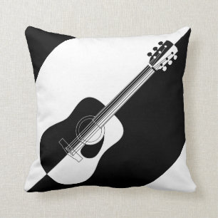 Almofada Guitarra preto e branco do desenhista moderno