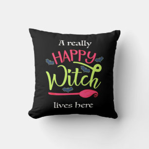 Almofada Halloween Gift Uma Bruxa Realmente Feliz Vive Aq
