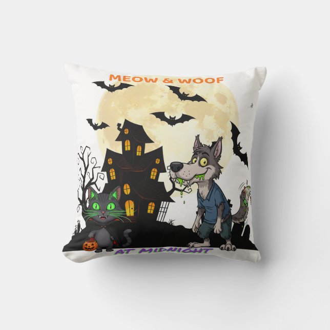 Almofada Halloween "Meow & Woof at Midnight" Cat & Werewolf (Frente)
