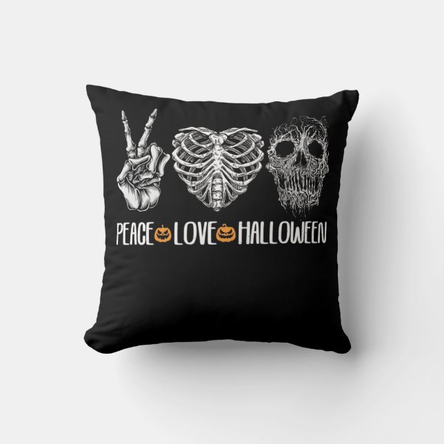 Almofada Halloween Skeleton Peace Love with Scary Pumpkin (Frente)